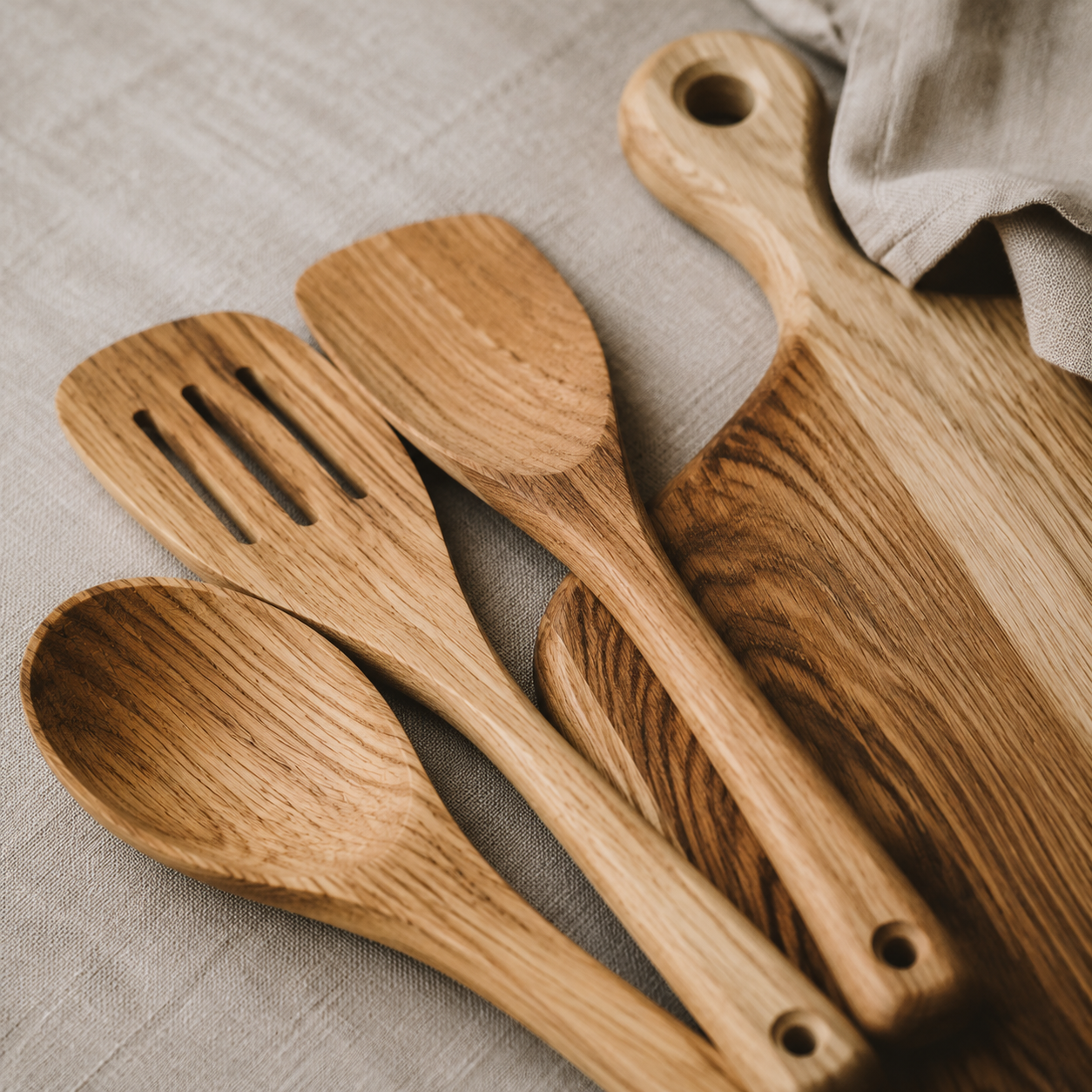 Wood Handle cookware detail
